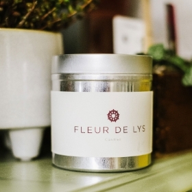 Fleur de Lys Candle